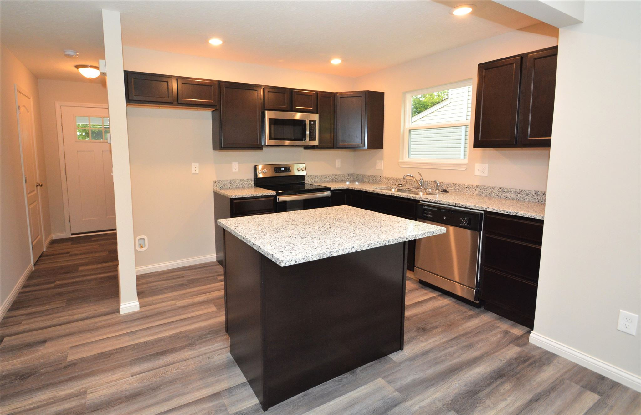 18 Old Beaver Road Walton, KY 41094 - Photo 2 of 40 Gallery Image 2