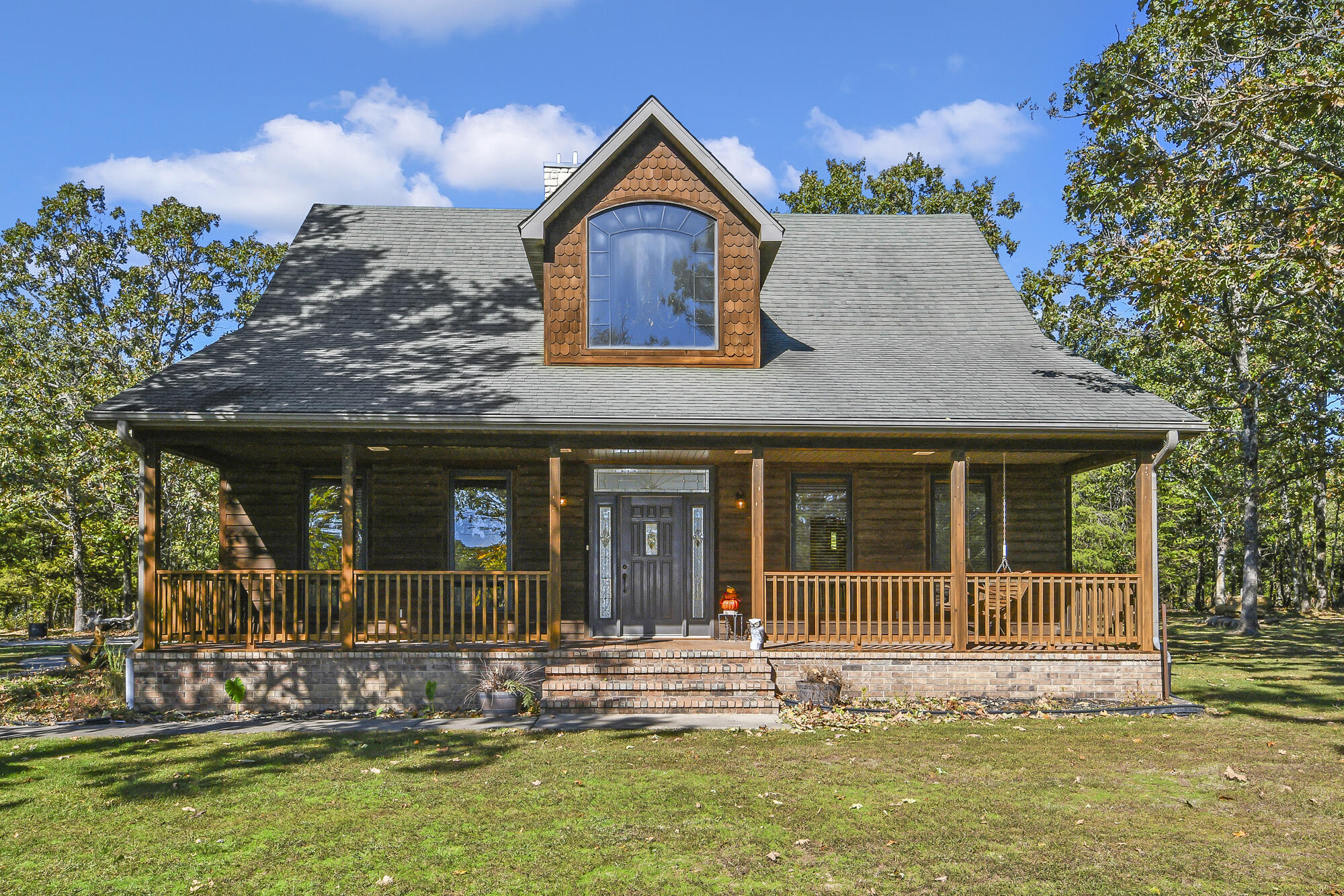 1452 Spring Valley Loop Marshfield, MO 65706 - Photo 1 of 1 01