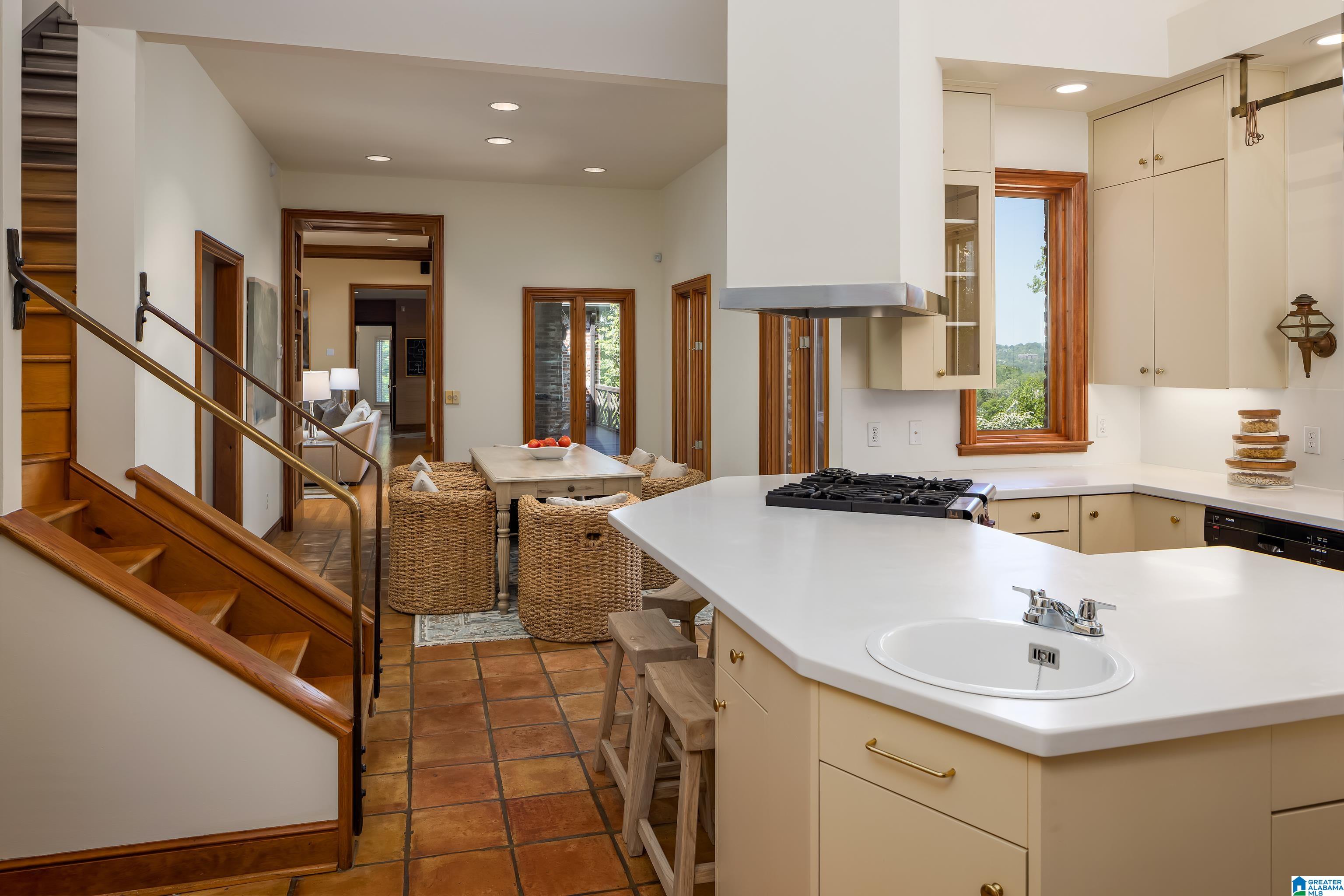 3243 Dell Road Birmingham, AL 35223 - Photo 34 of 79 Gallery Image 34