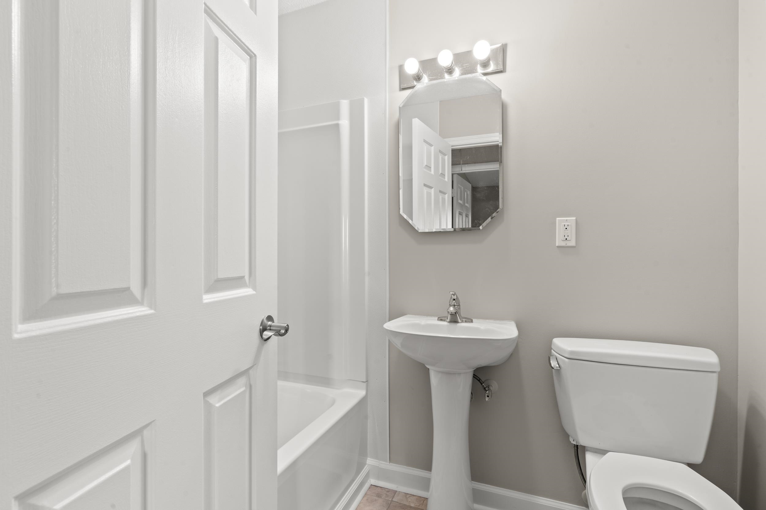 736 Millers Road Mullins, SC 29574 - Photo 19 of 38