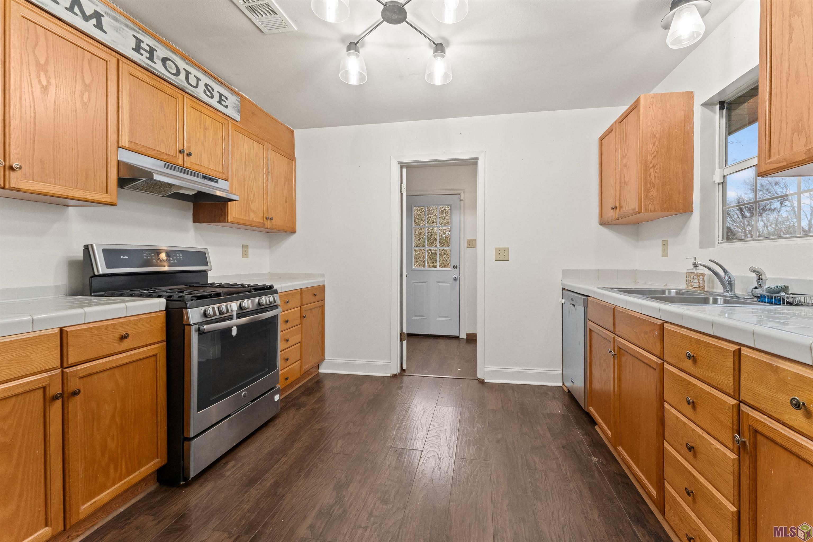 7155 Carruth Road Wilson, LA 70789 - Photo 9 of 30