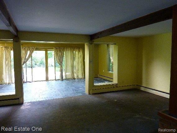 29564 Highmeadow Road Farmington, MI 48334 - Photo 7 of 15 Family Room 2