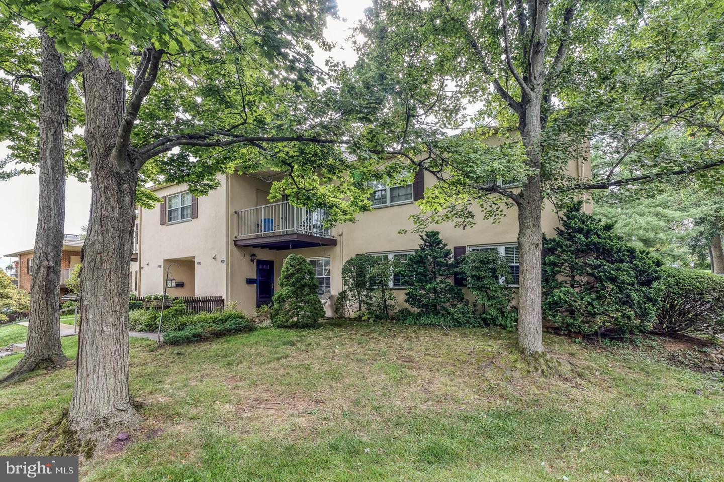 344 Old Forge Crossing Devon, PA 19333 - Photo 3 of 21