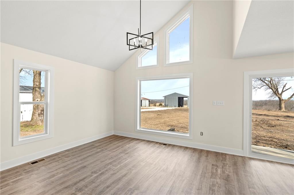 457 State Rte F Centerview, MO 64019 - Photo 25 of 34