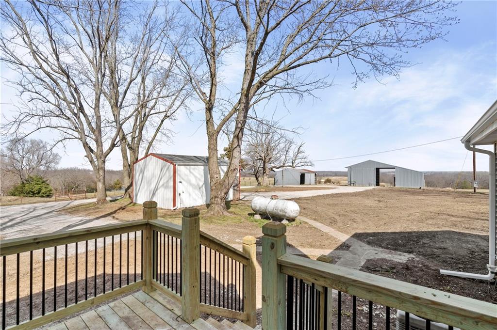 457 State Rte F Centerview, MO 64019 - Photo 7 of 34
