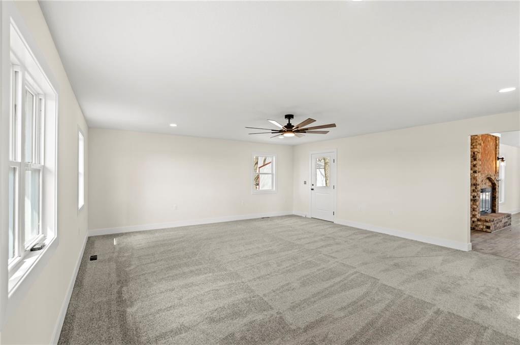 457 State Rte F Centerview, MO 64019 - Photo 9 of 34