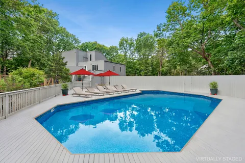 79 South South Breeze Drive, East Hampton, NY 11937