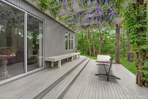 79 South South Breeze Drive, East Hampton, NY 11937