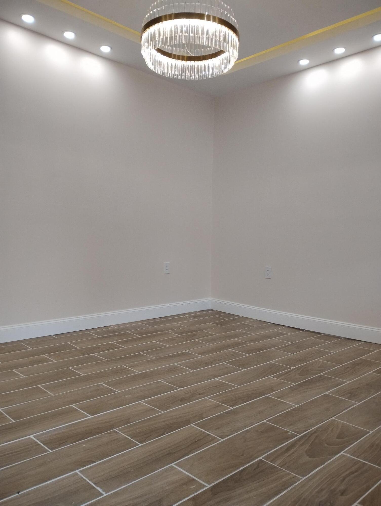 1119 East State Street Archbald, PA 18403 - Photo 18 of 52 1000000728