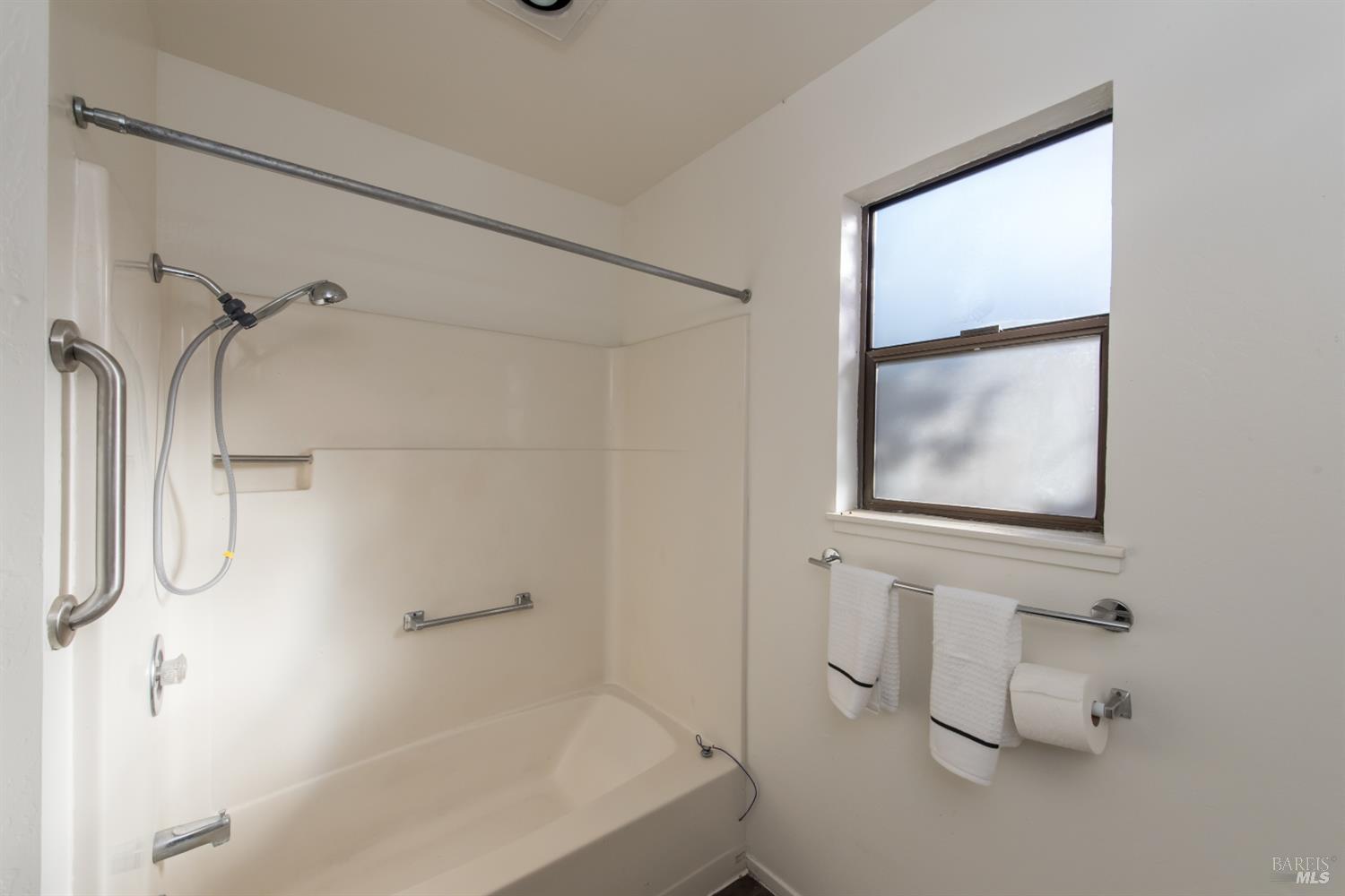 2147 West Steele Lane Santa Rosa, CA 95403 - Photo 21 of 23