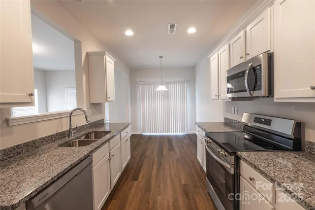 $1,495 | 200 South Bell Avenue, Albemarle, NC 28001