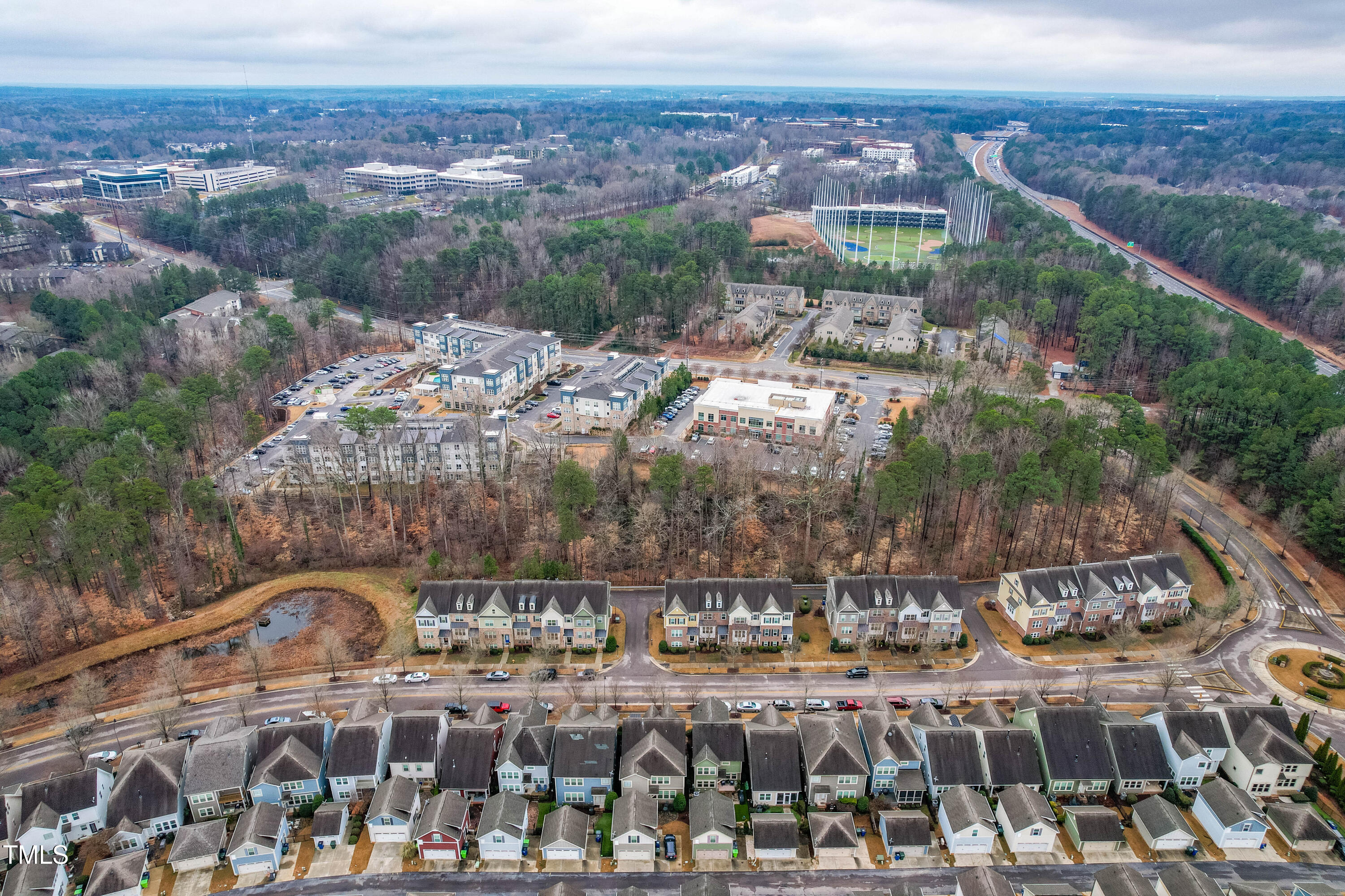 5633 Wade Park Boulevard Raleigh, NC 27607 - Photo 4 of 34