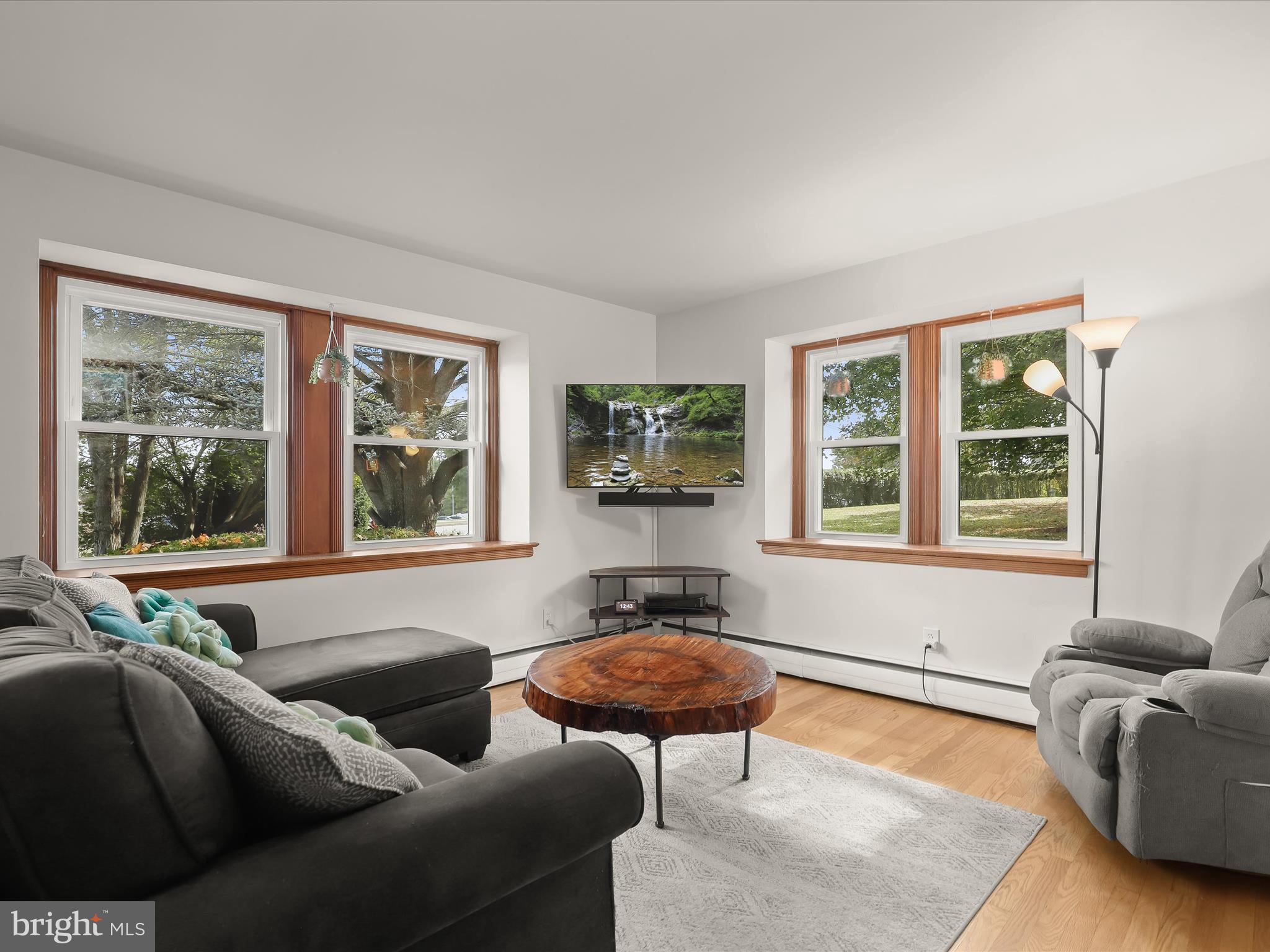96 Ritters Lane Owings Mills, MD 21117 - Photo 5 of 31 Living Room - Hardwood Floors