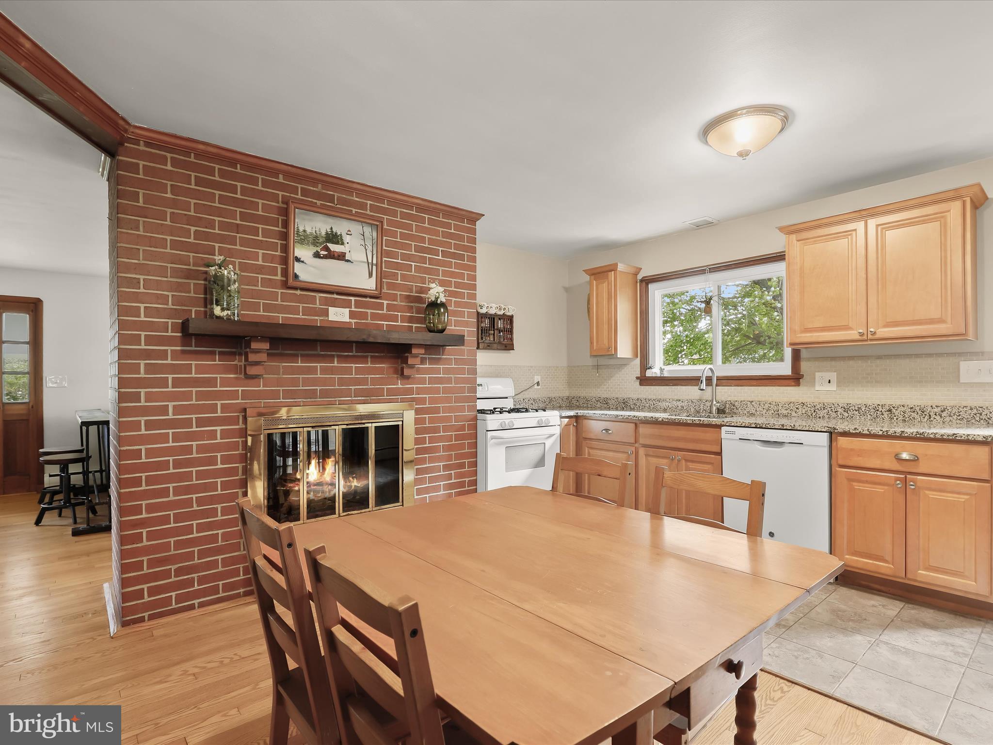 96 Ritters Lane Owings Mills, MD 21117 - Photo 8 of 31 Dining Room - Fireplace