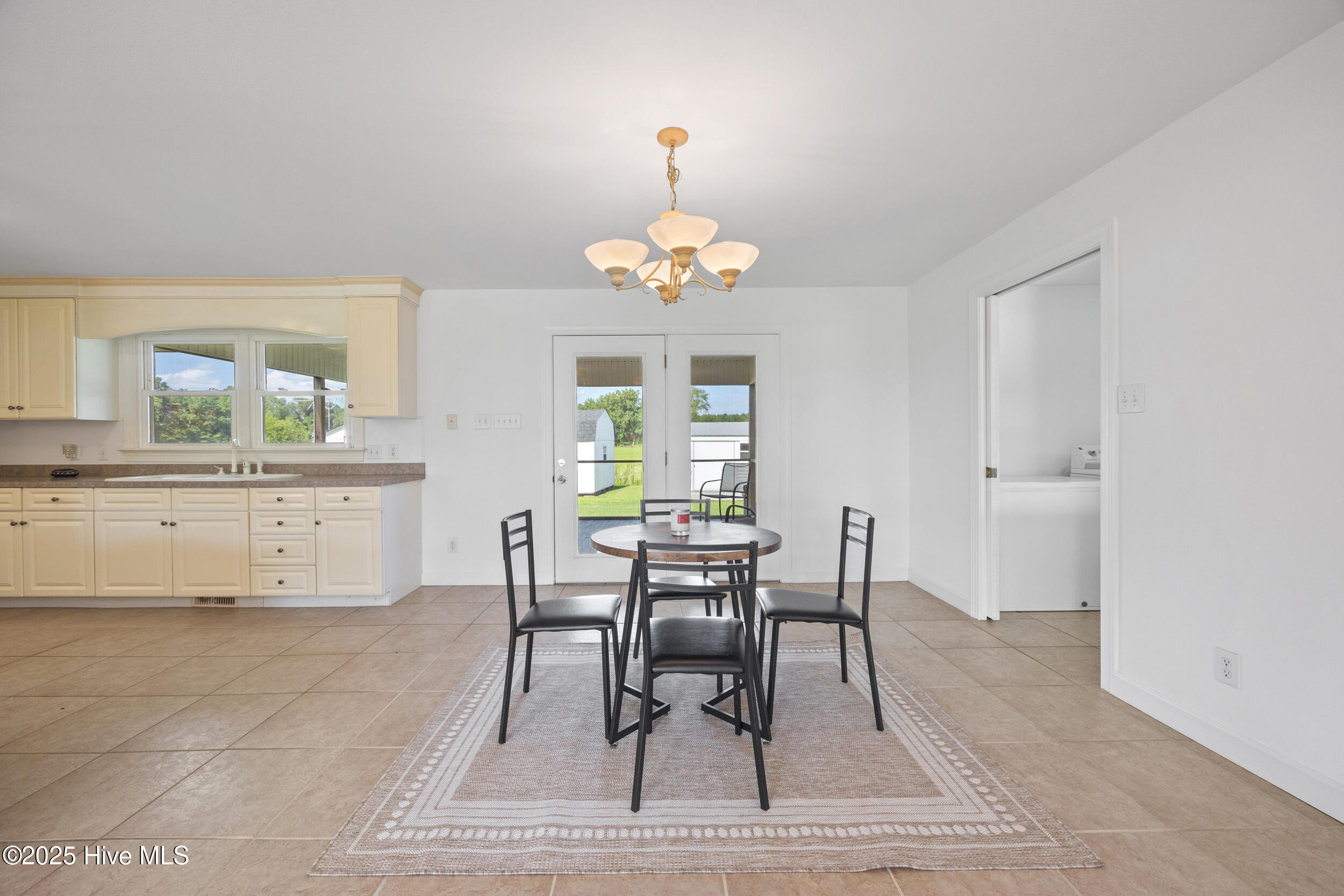 644 Happy Home Road Tyner, NC 27980 - Photo 5 of 28 Dining area