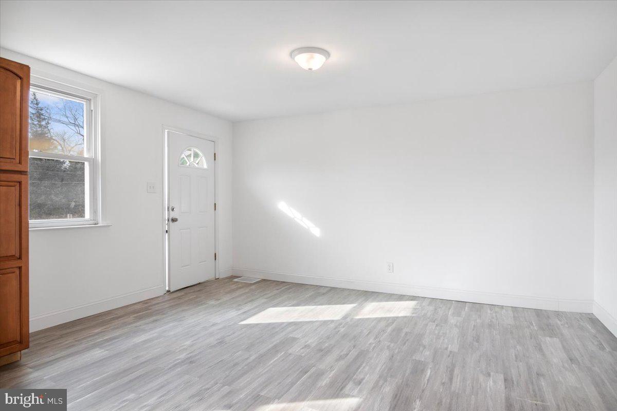 911 West Browning Road Bellmawr, NJ 08031 - Photo 10 of 24 Gallery Image 10