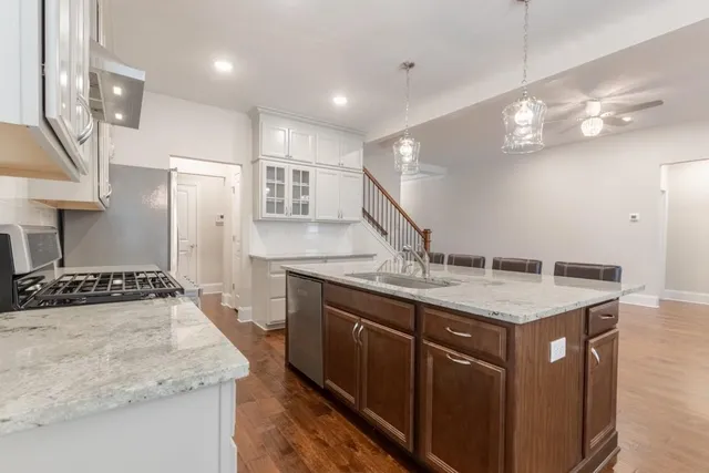 $699,900 | 601 Cork Street, Woodstock, GA 30188