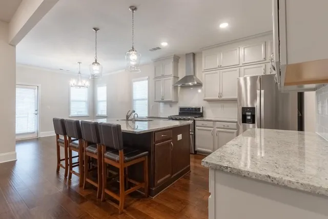 $699,900 | 601 Cork Street, Woodstock, GA 30188