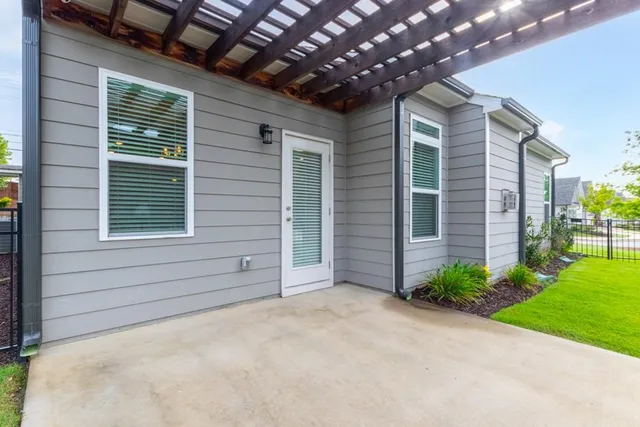 $699,900 | 601 Cork Street, Woodstock, GA 30188