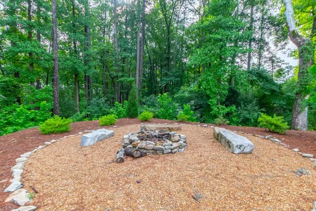 $699,900 | 601 Cork Street, Woodstock, GA 30188