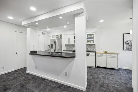 $240,000 | 5524 Beverly Hill Street, Unit 2, Houston, TX 77056