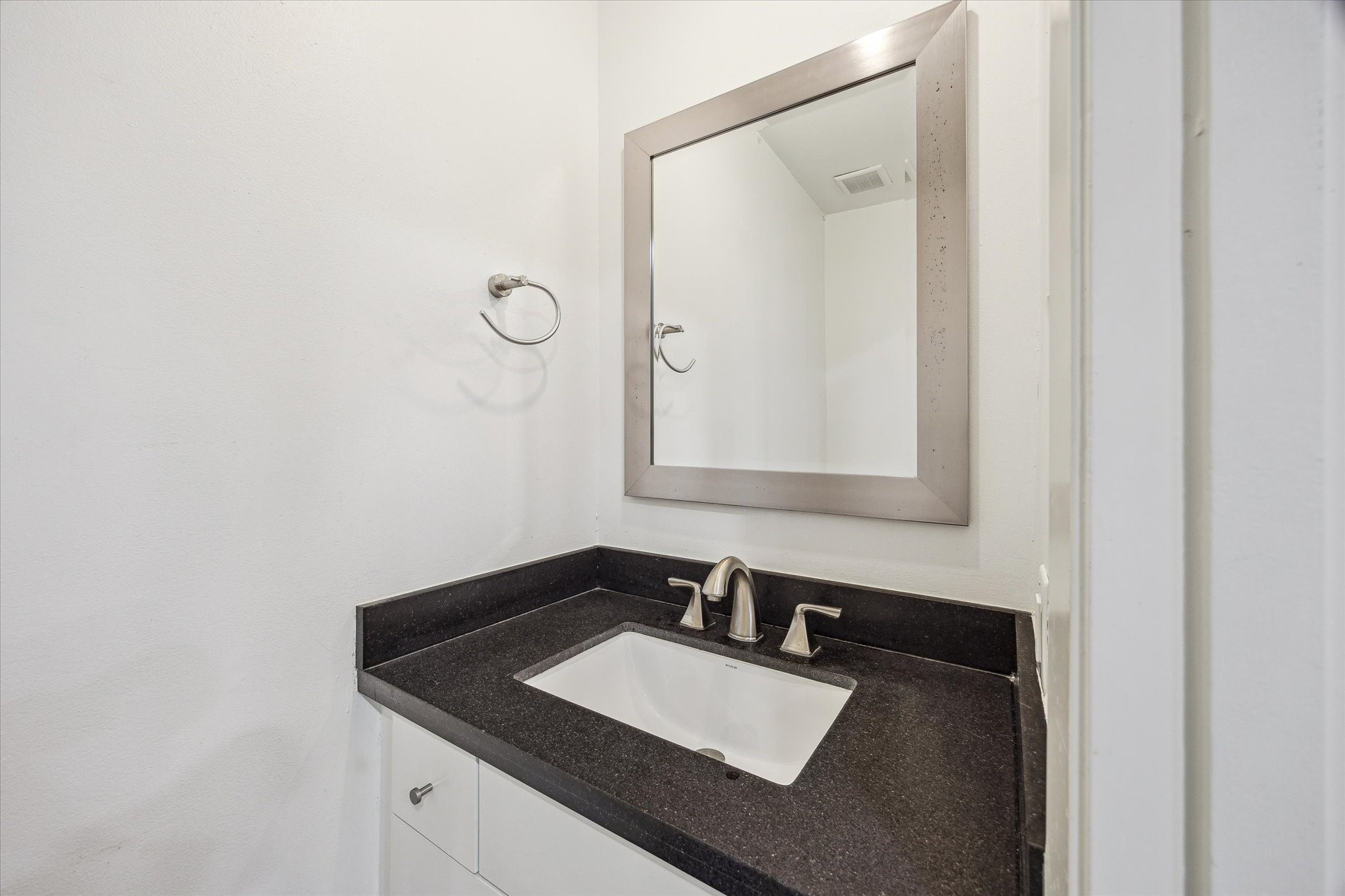 5524 Beverly Hill Street, Unit 2 Houston, TX 77056 - Photo 10 of 29 Half bath.