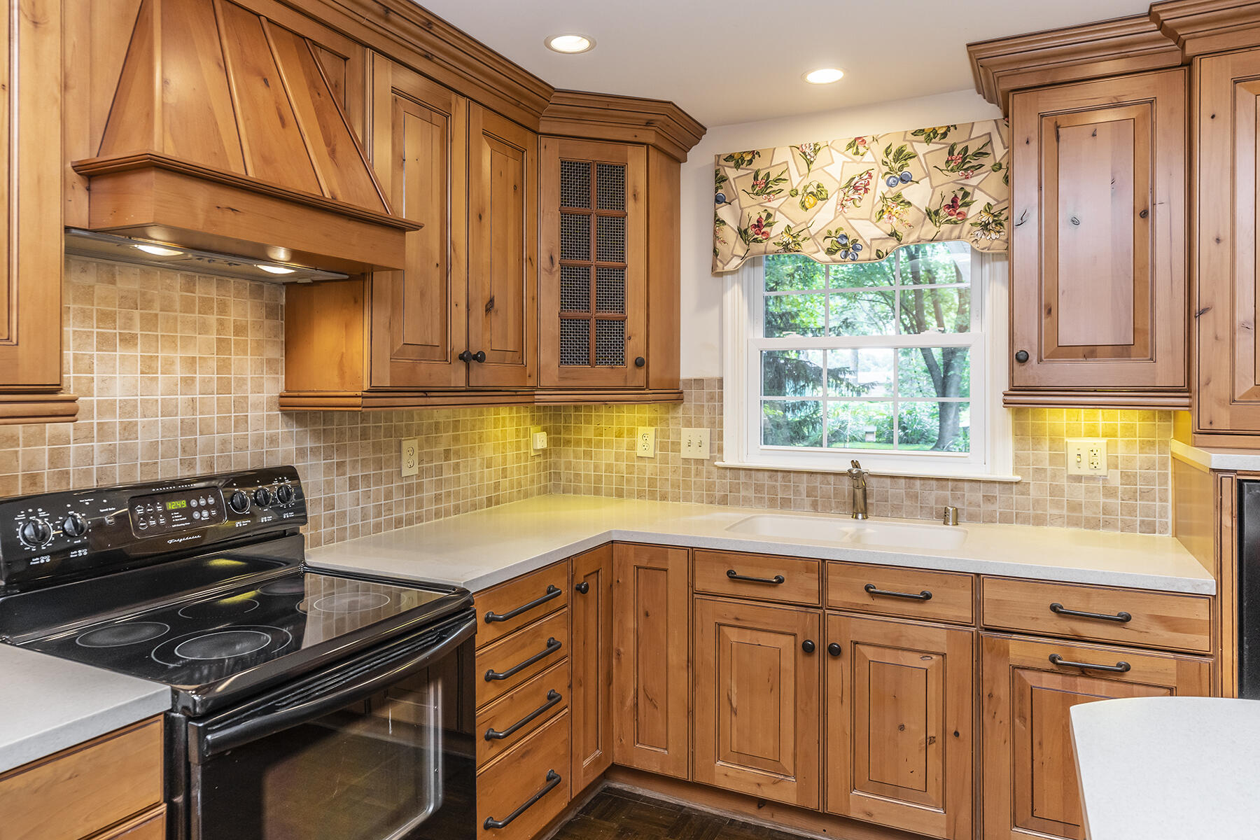 1924 Williamsburg Road Lexington, KY 40504 - Photo 11 of 41 1924williamsburg13
