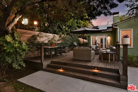 $1,250,000 | 5460 Noble Avenue, Sherman Oaks, CA 91411