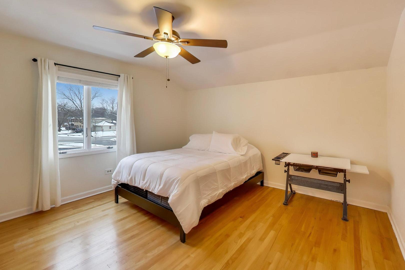 1605 Burning Trail Wheaton, IL 60189 - Photo 20 of 36