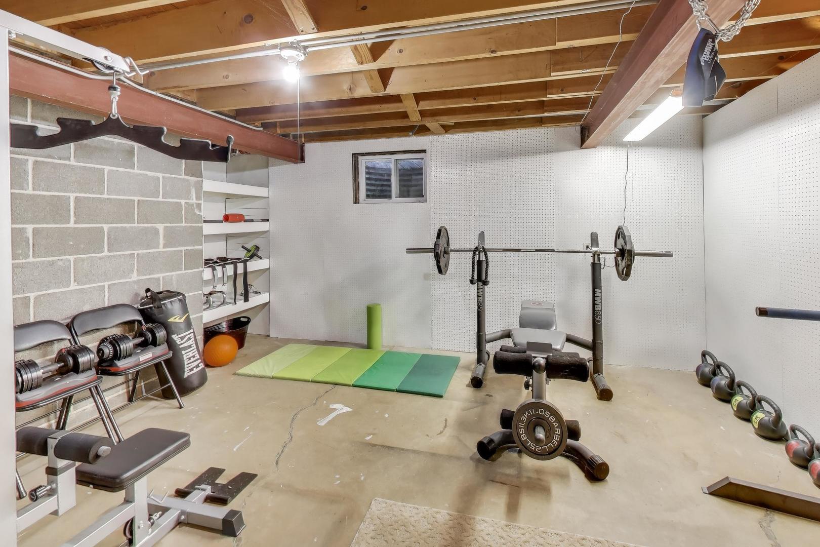 1605 Burning Trail Wheaton, IL 60189 - Photo 25 of 36