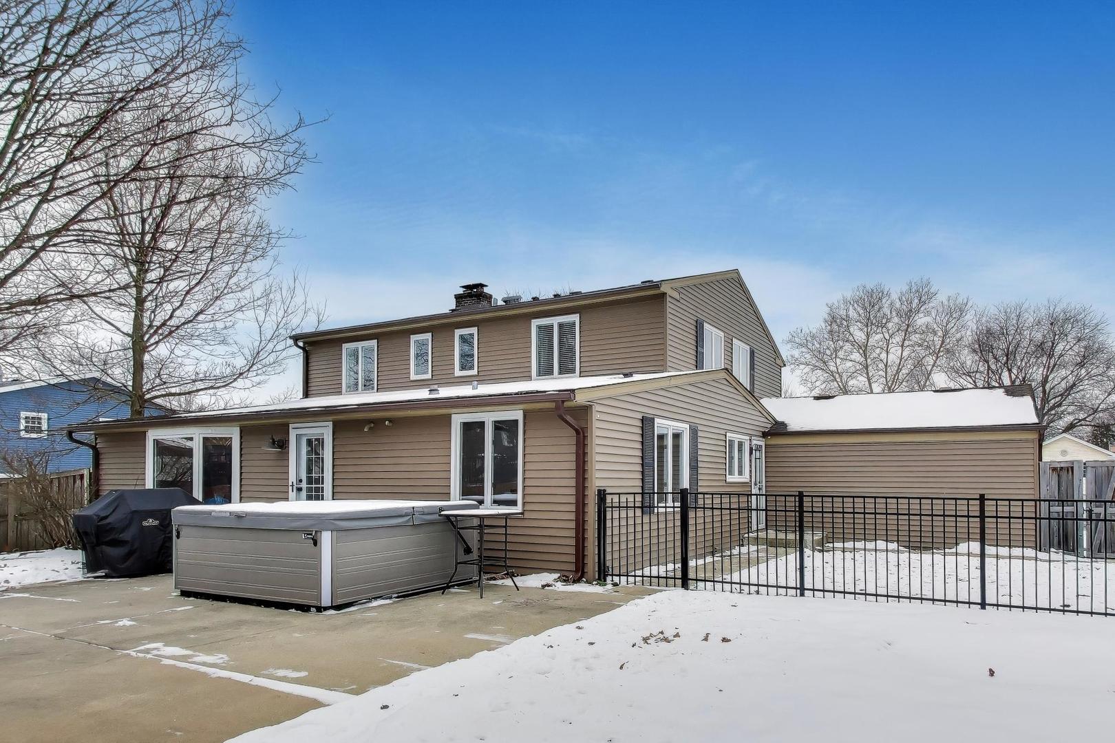 1605 Burning Trail Wheaton, IL 60189 - Photo 26 of 36