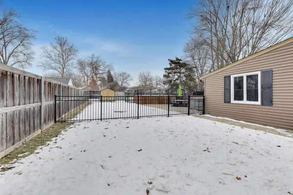 $755,000 | 1605 Burning Trail, Wheaton, IL 60189