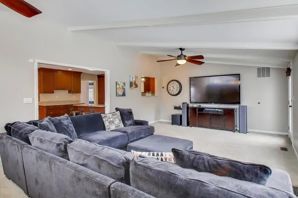 $755,000 | 1605 Burning Trail, Wheaton, IL 60189