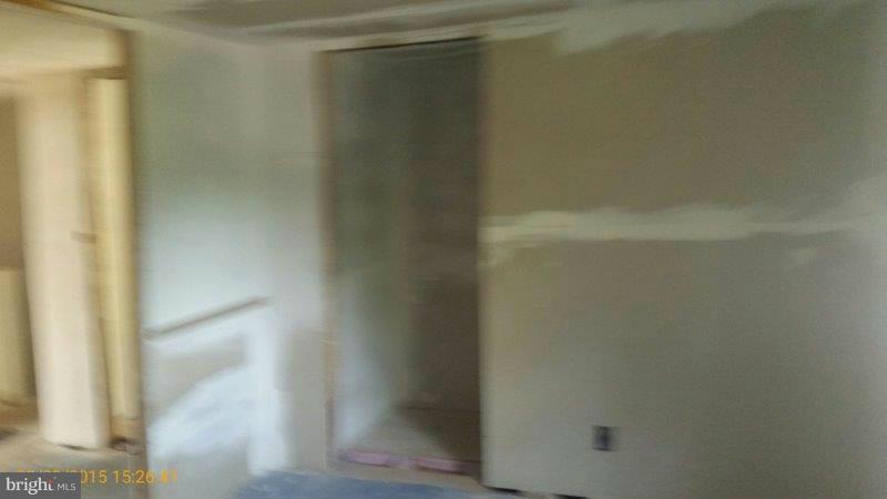 2811 Georgetown Road Baltimore, MD 21230 - Photo 10 of 11 Interior (General)
