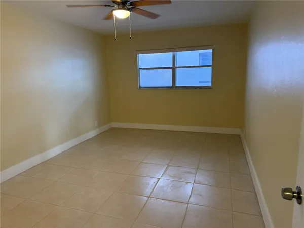 $255,000 | 1450 North Riverside Drive, Unit 204, Pompano Beach, FL 33062