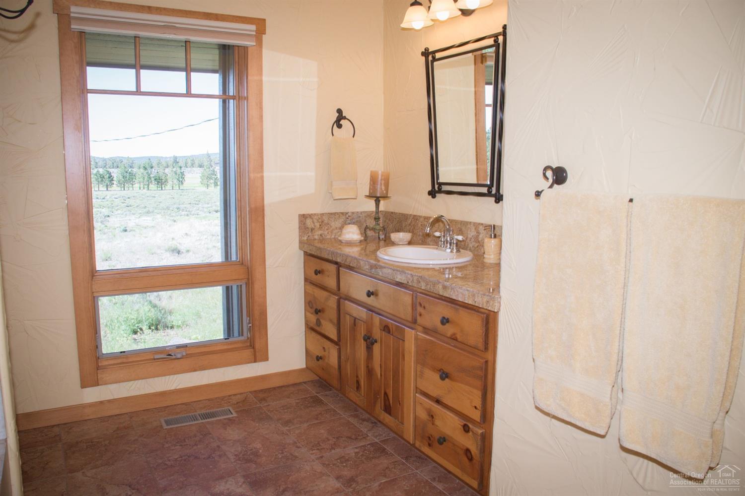 66275 Barr Road Bend, OR 97703 - Photo 17 of 25 Additional Photo