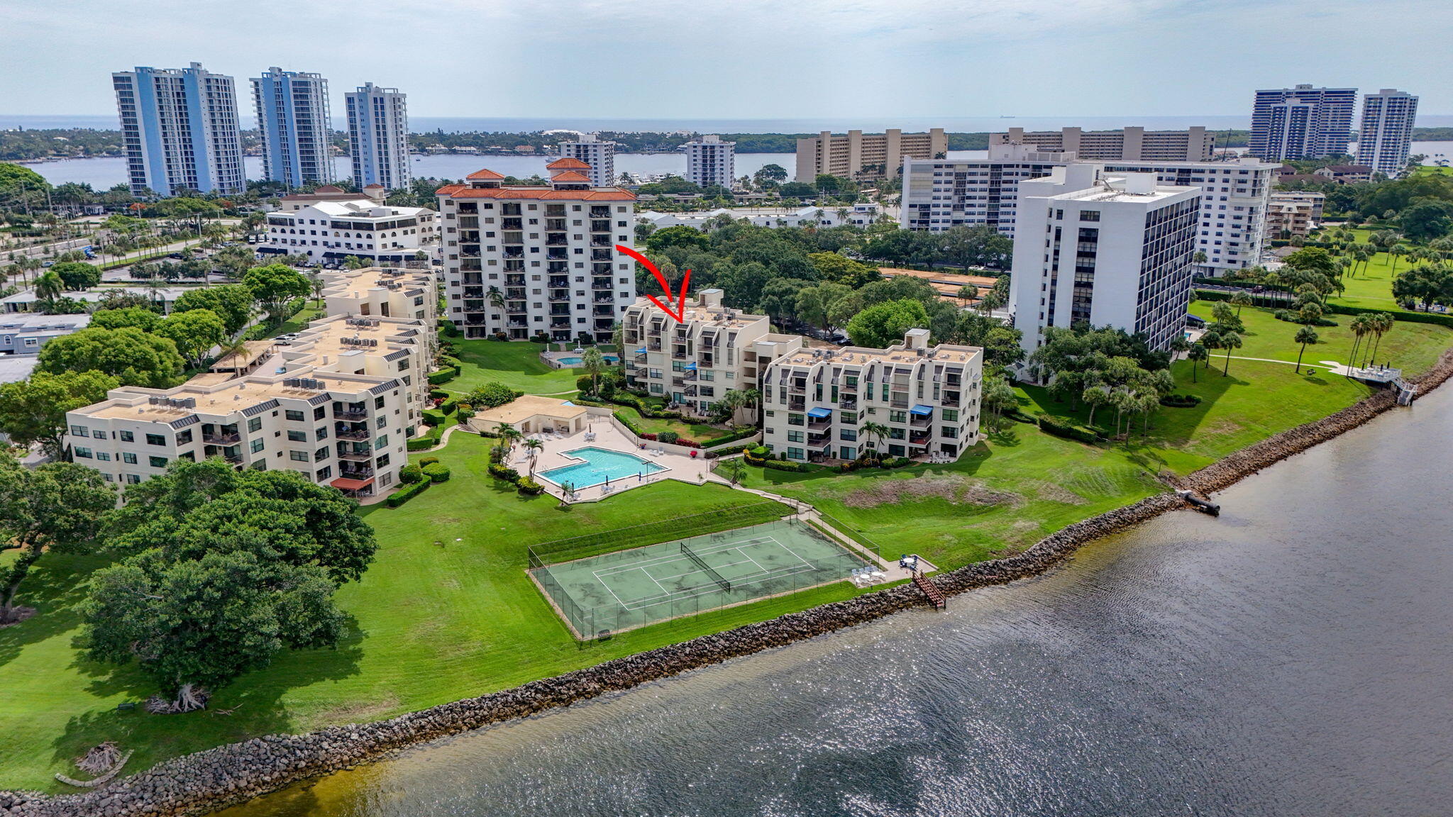 364 Golfview Road, Unit 506 North Palm Beach, FL 33408 - Photo 63 of 68 75-web-or-mls-DJI_20260601224022_0661_D-