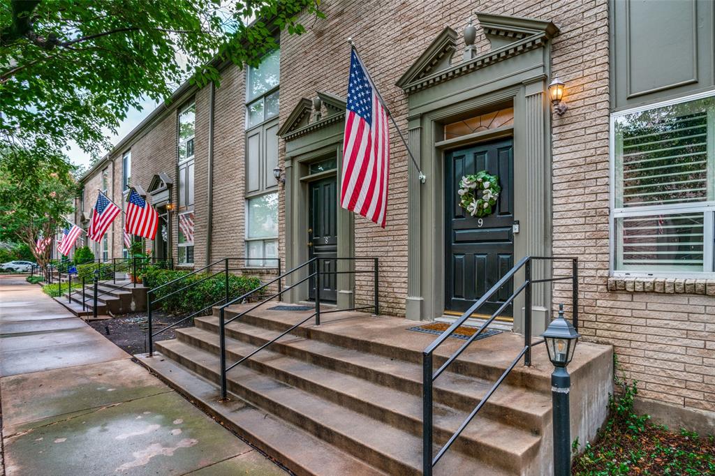 7526 West Northwest Hwy Unit 9  