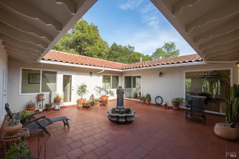 $1,550,000 | 1163 Mountain Pine Road, Cloverdale, CA 95425