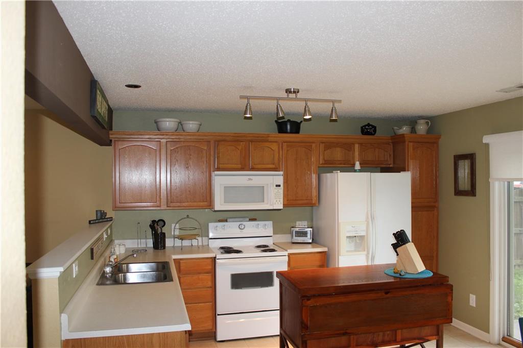 10941 Ravelle Road Indianapolis, IN 46234 - Photo 13 of 45