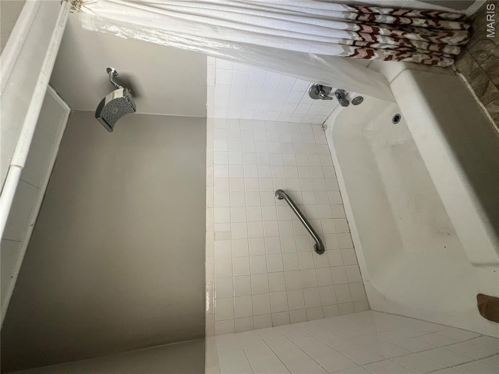 2935 Walton Road St. Louis, MO 63114 - Photo 7 of 16