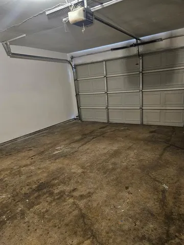 $2,000 | 8025 Summer Sun Drive, Fort Worth, TX 76137