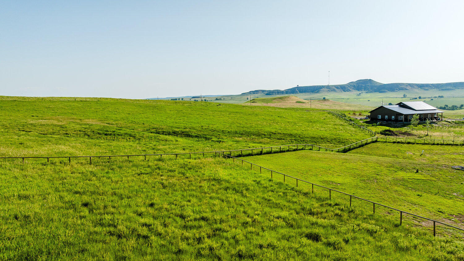 7 Freedom Lane Sheridan, WY 82801 - Photo 6 of 16 004_dji_20250618082007_0223_d_309
