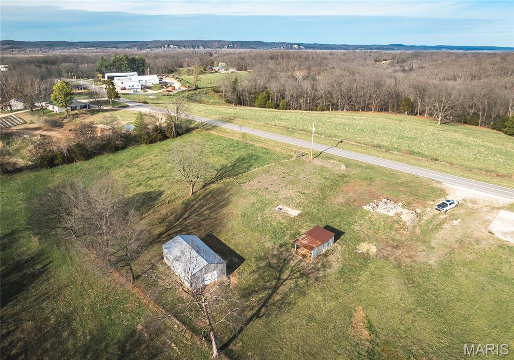 1084 Highway 100 Morrison, MO 65061 - Photo 14 of 19