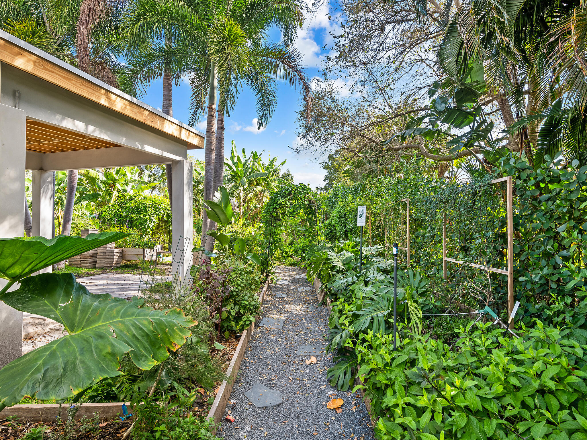 3152 Northwest 30th Way Boca Raton, FL 33431 - Photo 46 of 57 Walking Path