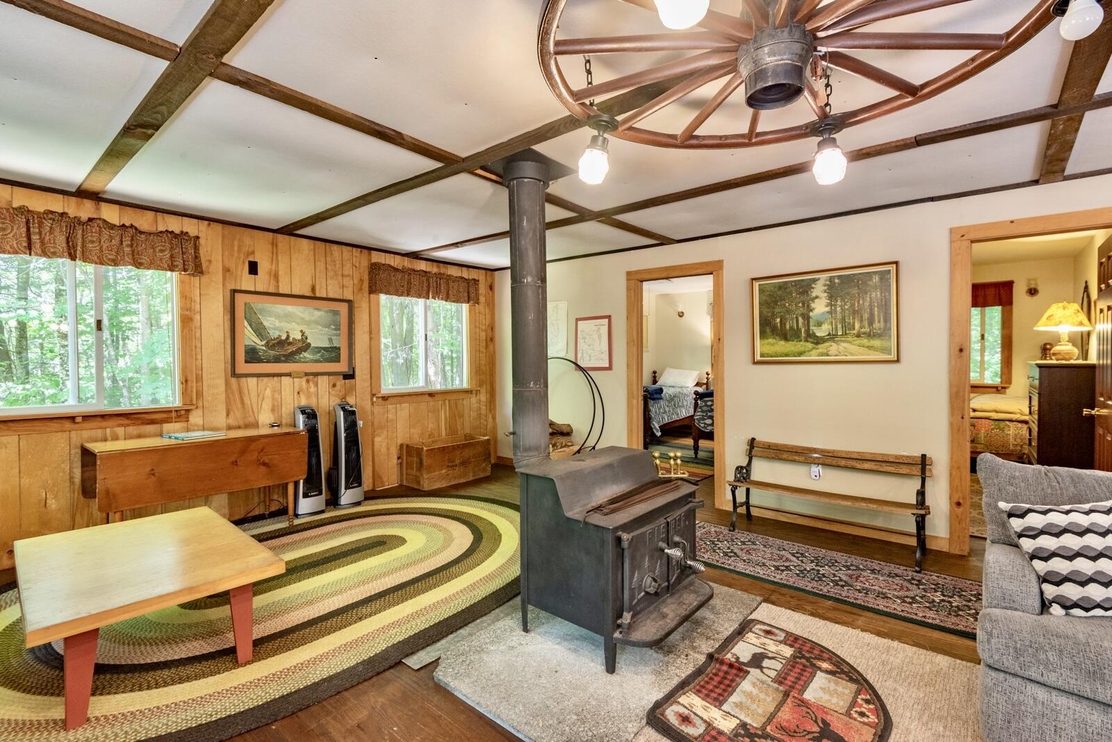 75 Skoglund Road Mount Vernon, ME 04352 - Photo 17 of 31 Stor Hus