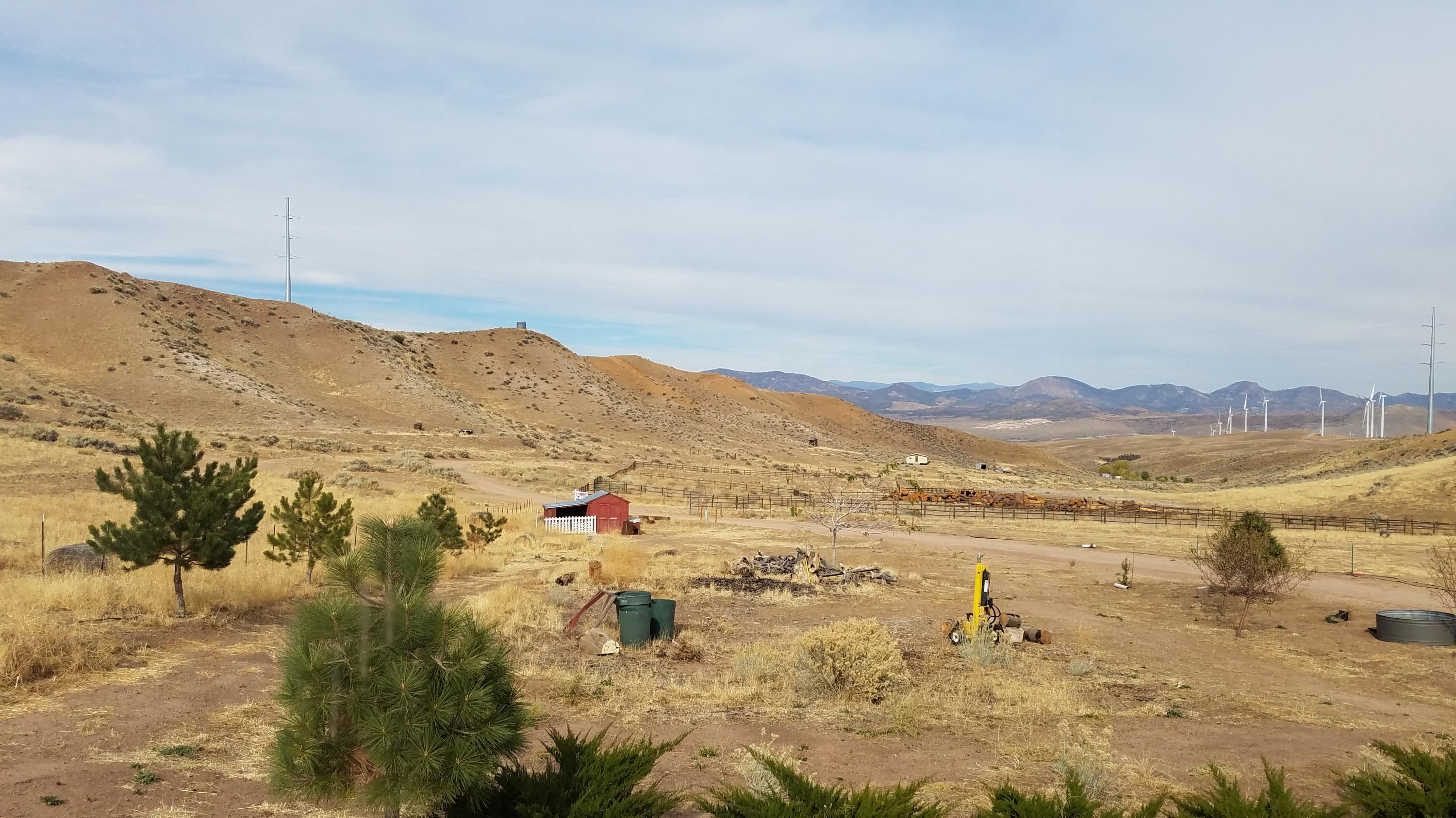 17215 Tehachapi Willow Springs Road Tehachapi, CA 93561 - Photo 11 of 45 a view of lake view and mountain