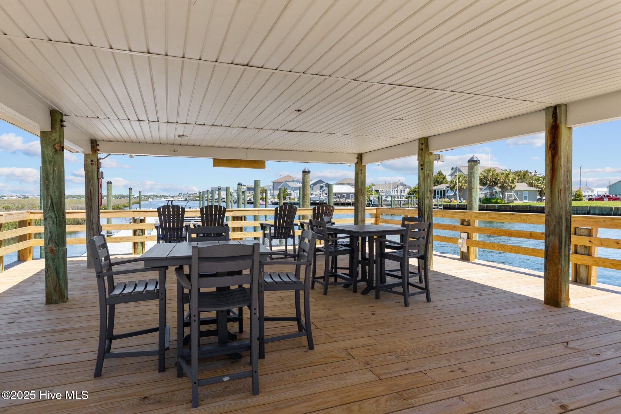 602 West Fort Macon Road, Unit 135 Atlantic Beach, NC 28512 - Photo 17 of 25 135 Palm Suites