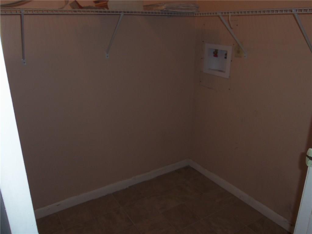 613 Villa Road, Unit E Springfield, OH 45503 - Photo 12 of 14