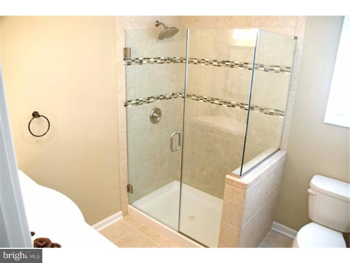 250 South Highland Road Springfield, PA 19064 - Photo 11 of 25 Bathroom